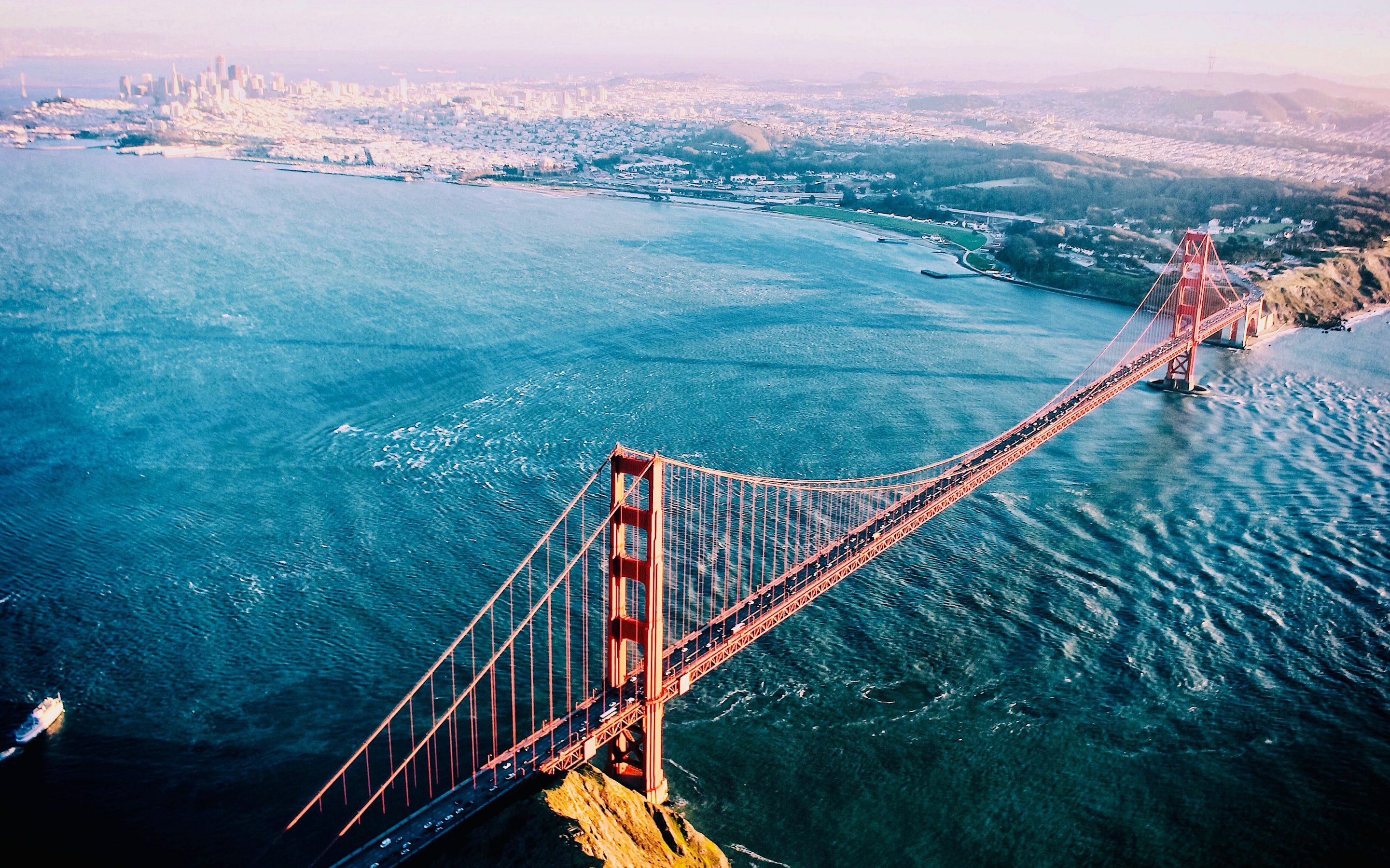 CNNTravel.com- “10 secrets of the Golden Gate Bridge”