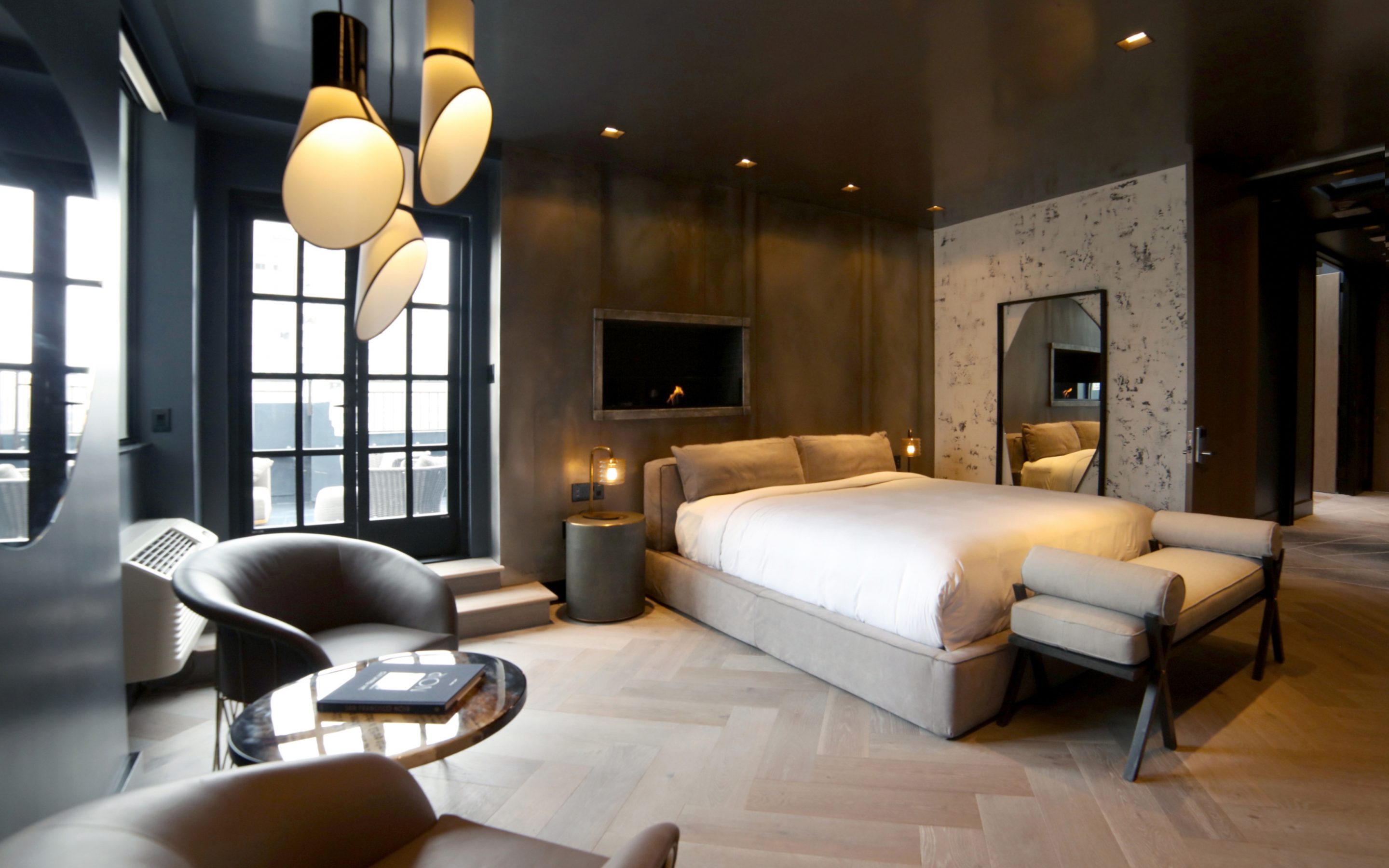 7×7- “Union Square’s Hotel G Debuts Three Sultry Penthouse Suites”